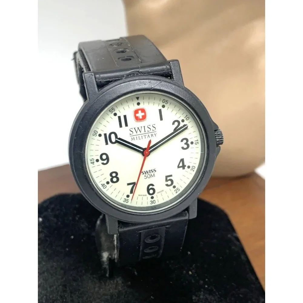 Swiss Military SAK Unisex Watch 092.8307 Swiss Quartz Black Rubber Strap 35mm